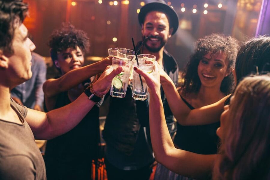 Düsseldorf Pub Crawl - 4 Locations, Shots & Club Entry - What kind of night is this?