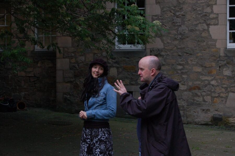 Edinburgh Literary Pub Tour with "Real-Actors" - Who will enjoy the two-hour format?