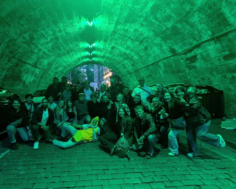 Edinburgh: Ultimate Pub Crawl Party with 7 Bars & 1 Club - Key points before you book