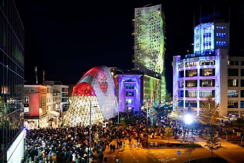 Eindhoven: Pub Crawl with Free Drinks and Entrance - Starting at St. Catharina Church at 21:30