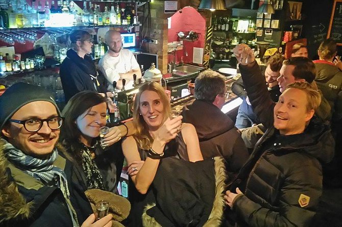 Evening Warsaw - pub and history tour with hotel pickup - Crossing the Vistula to Praga Polnoc