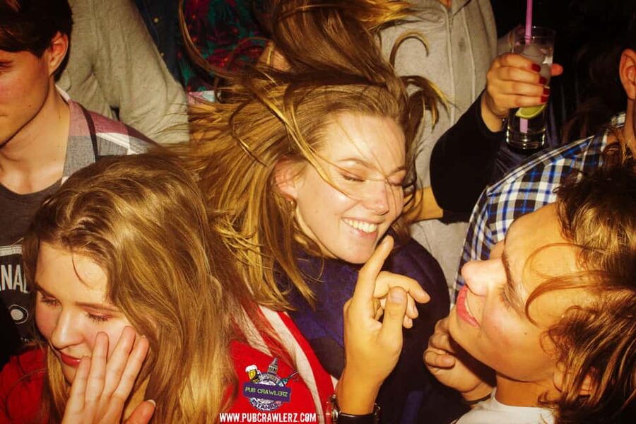 Explore Istanbul Night Life: Pub Crawl - ID rules and sensible preparation