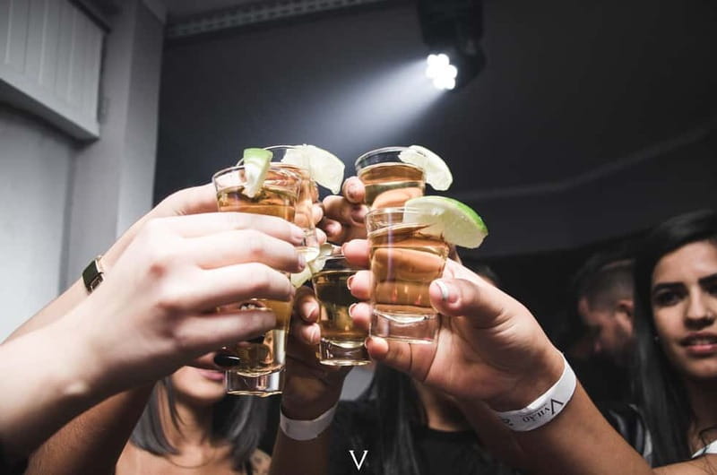 Frankfurt Pub Crawl - 4 Locations, Shots & Club Entry - Stop two: more time to talk and drink