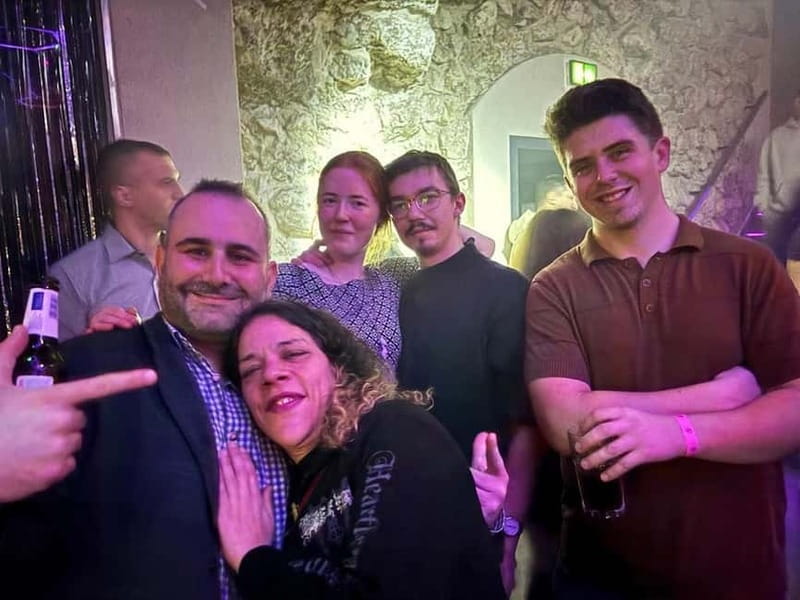 Fun Explorers Pub Crawl with free welcome shots and free ent - Why the guide matters more than the route