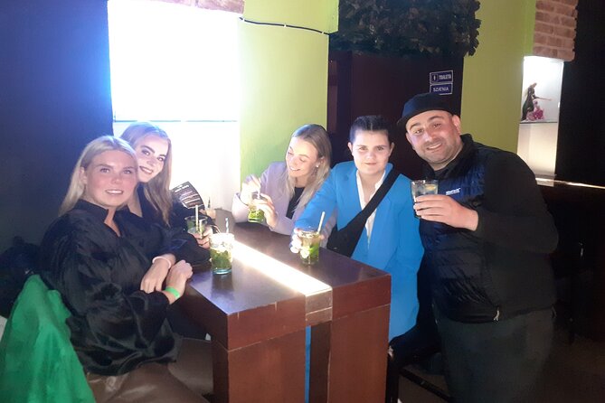 Fun Explorers Pub Crawl with free welcome shots and free ent - The first bar: shots, games, and a gentle start