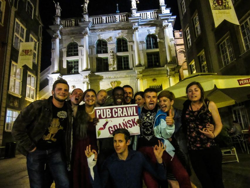 Gdansk: Pub Crawl with Complimentary Drinks - Starting at Neptune’s Fountain in central Gdansk