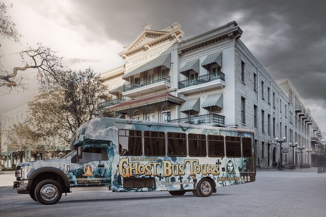 Ghost Bus Pub Crawl - Timing, meeting point, and practical planning