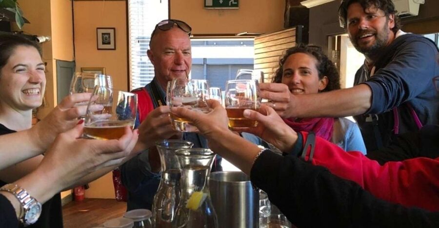Glasgow: Pubs & History Guided Walking Tour with Beer - Who will enjoy this Glasgow walking tour?