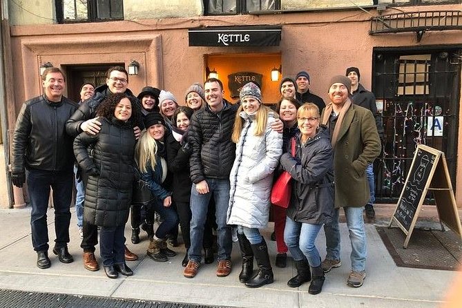 Greenwich Village Literary Pub Crawl - Humor, recitations, and the right guide