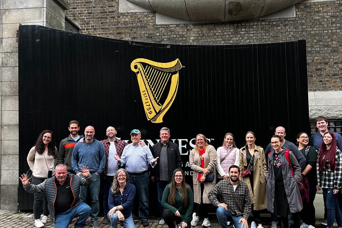 Guinness Storehouse: Entry ticket + Perfect Pint Pub Tour - Seeing Dublin from O’Connell Street to the Liffey