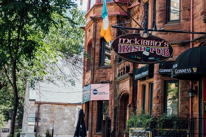 Haunted Montreal Pub Crawl - The storytelling style: history, ghosts, and performance