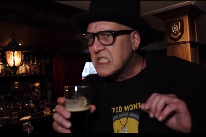 Haunted Montreal Pub Crawl - How much walking and how much waiting?