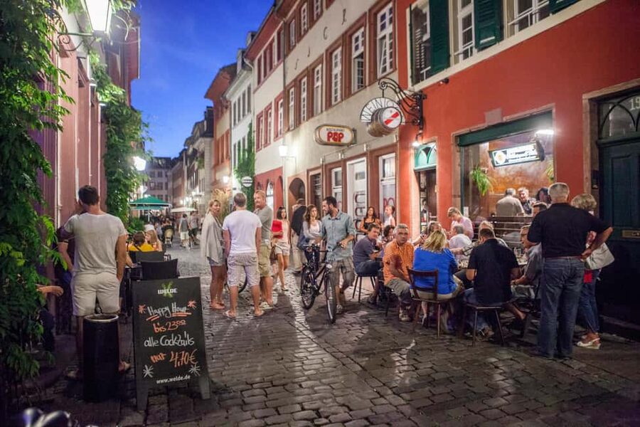 Heidelberg: Pub crawl through the old town, drinks included - Key points to know before booking