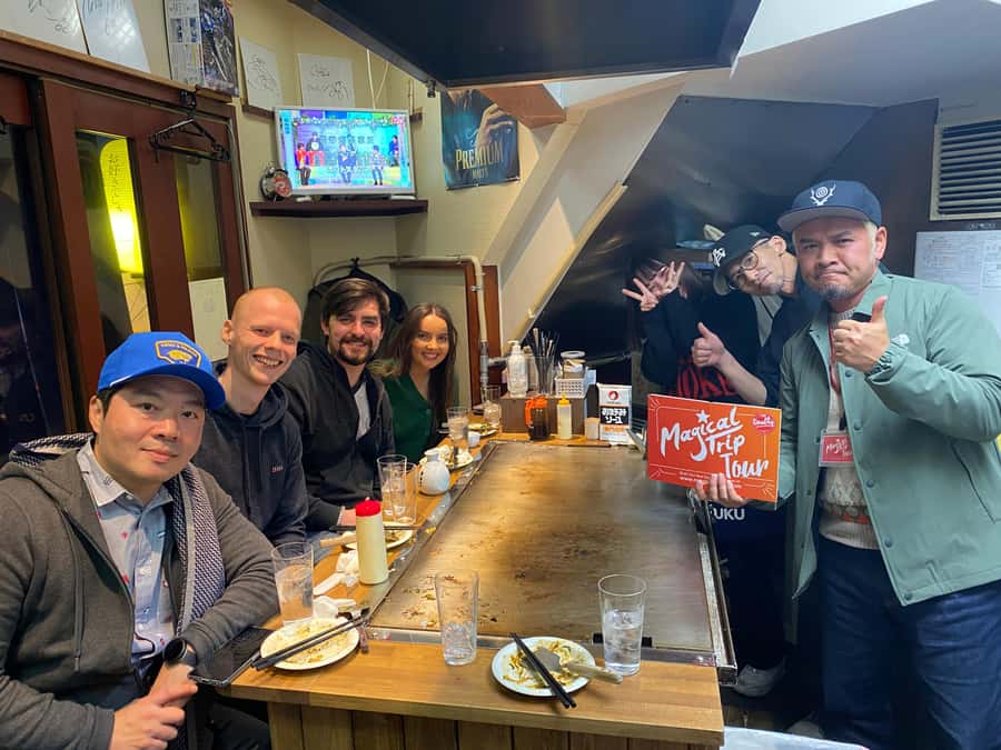Hiroshima: Bar Hopping Food Tour - Third stop: a flexible finish to the night