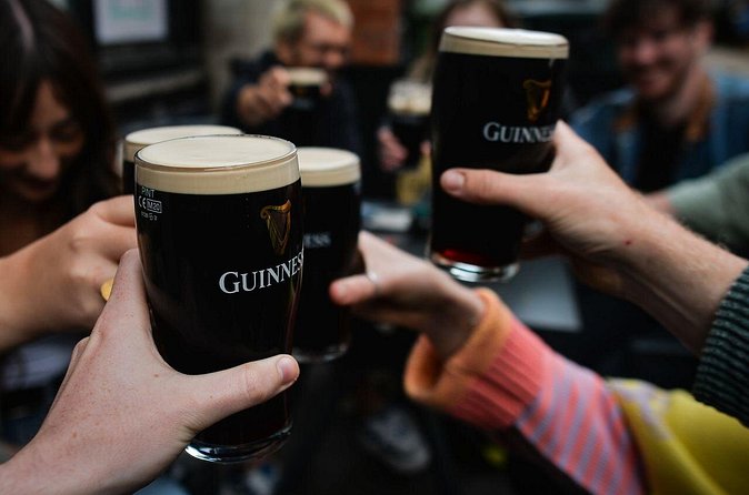 Irish Traditional Pub and History Tour with Expert Local Guide - The Stag’s Head: Victorian design and Guinness