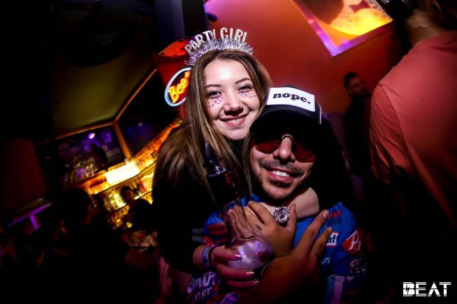 Istanbul: Party Pub Crawl with Party Bus - The party bus: short ride, big social payoff