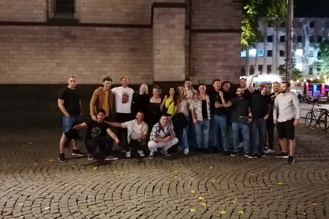 Köln Night PubCrawl: 4 Venues, Welcome Shots + Club Entry - Is $30.23 a fair price?