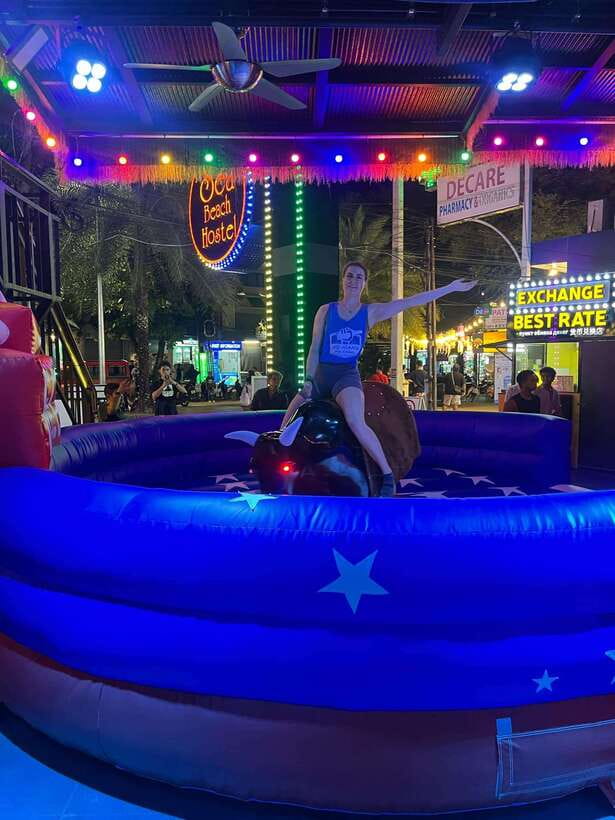 Krabi Pub Crawl - The Best Nightlife Tour in Ao Nang! - Who will enjoy this Ao Nang pub crawl