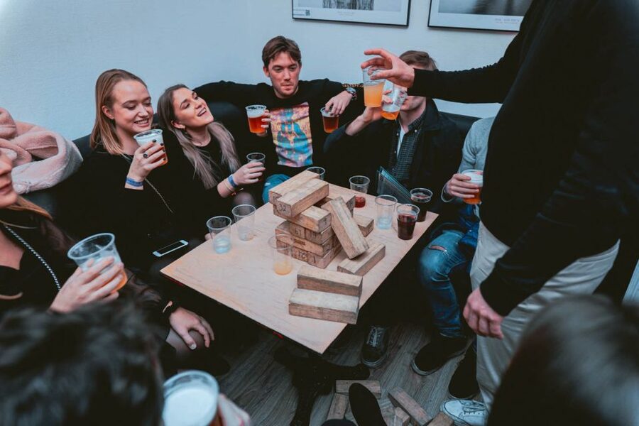Krakow: Pub, Bar & Club Crawl - What to Bring and How to Pace the Night