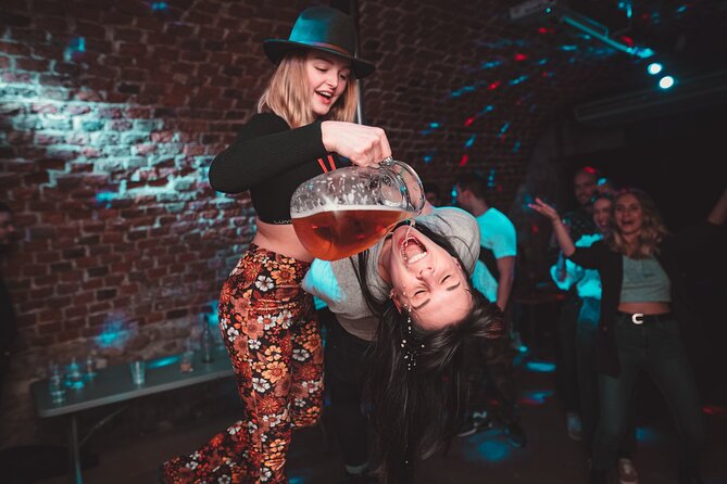 Krakow Pub Crawl with Free Alcohol & Karoake +4 Clubs/Bars - Starting beside St. Wojciech at 10:15 p.m.