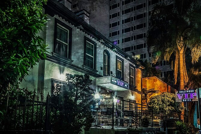 LA Ghosts Boos and Booze Haunted Pub Crawl - How scary is it, really?