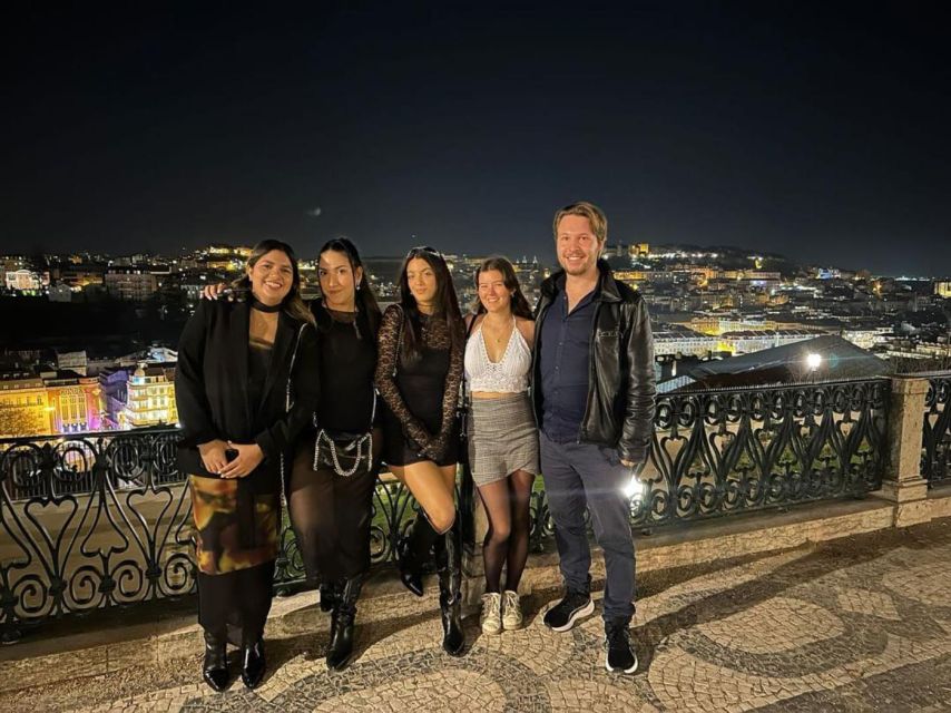 Lisbon Pub-crawl: 1h of open bar, Shots and VIP Club Entry - Why this Lisbon pub crawl can be good value