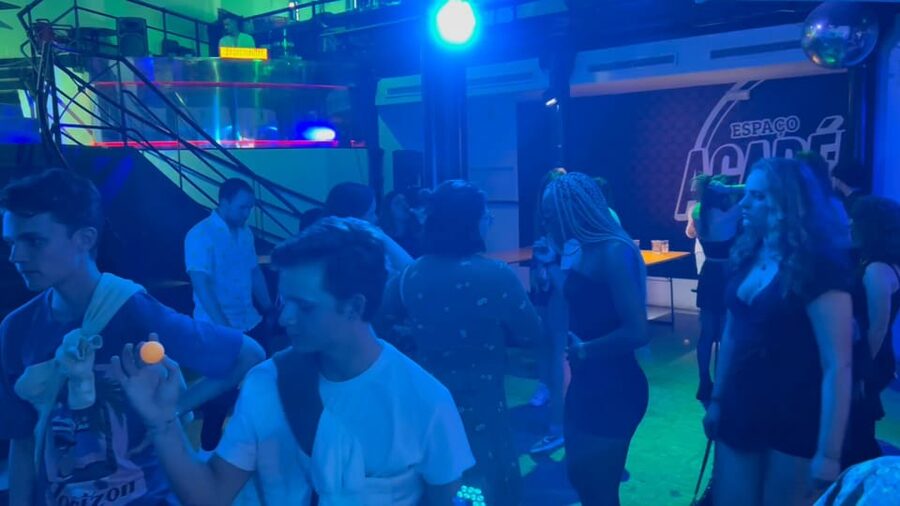 Lisbon Pub Crawl: Unlimited Drinks, Shots & V.I.P Club Entry - What this Lisbon pub crawl is really like