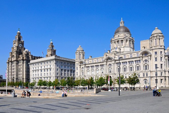 Liverpool's Best Craft Drinks & Pub Food With A Local: Private & Personalized - Starting near Liverpool Town Hall