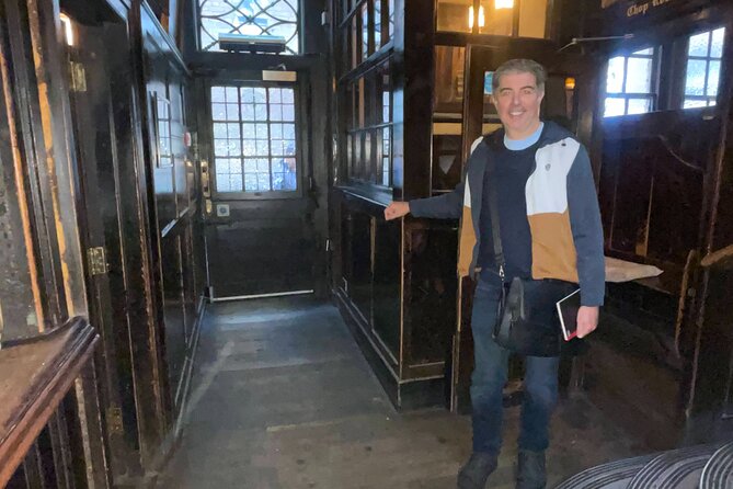 London Small Group Historic Pub Tour - Key points to know before booking