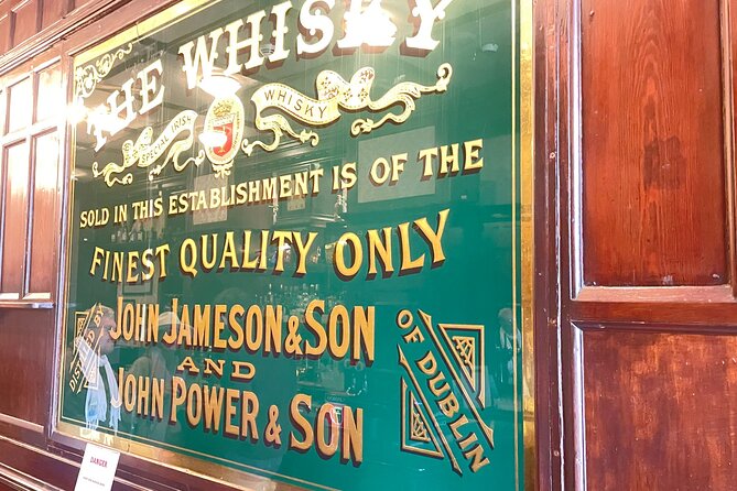 London Small Group Historic Pub Tour - Stories that give the pubs a purpose