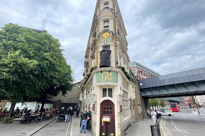 London Small Group Historic Pub Tour - Who will enjoy this most