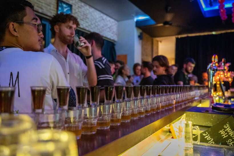 Mad Monkey Hoi An Pub Craw - The free shots, drink deals, and real value