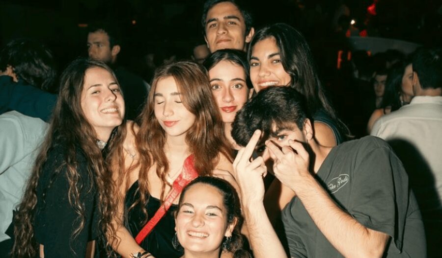 Madrid: Pub Crawl | Free shot & Free Club entry - What the advertised stop descriptions really mean