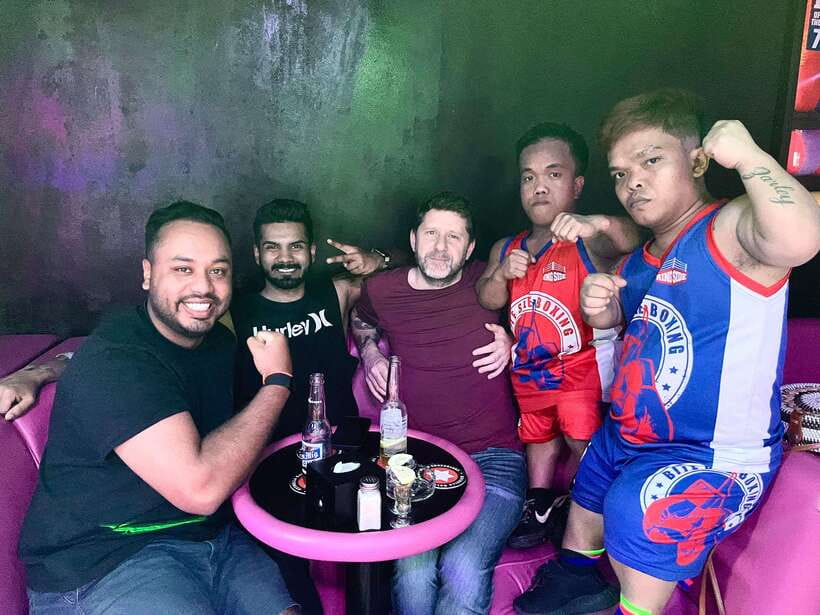 Makati Bar Crawl - Hidden Bar, Speakeasy and Pub - The Guide Makes the Difference