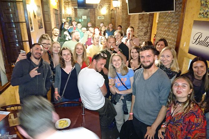 Malaga Nightlife Pub Crawl Tour with Drinks and Clubs Entry - Starting at 10:15 p.m. in central Málaga
