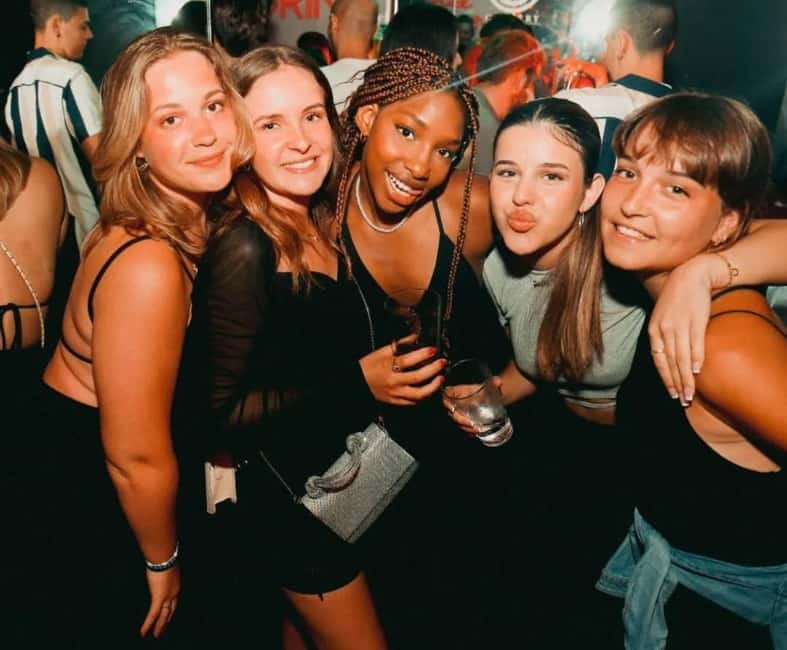 Málaga: Pub Crawl Málaga Madness - The four-drink package and what it is worth