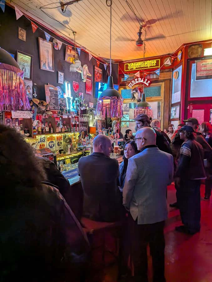 Melbourne Music Venue Pub Crawl with History + 2 Free Drinks - Walking, timing, and practical planning