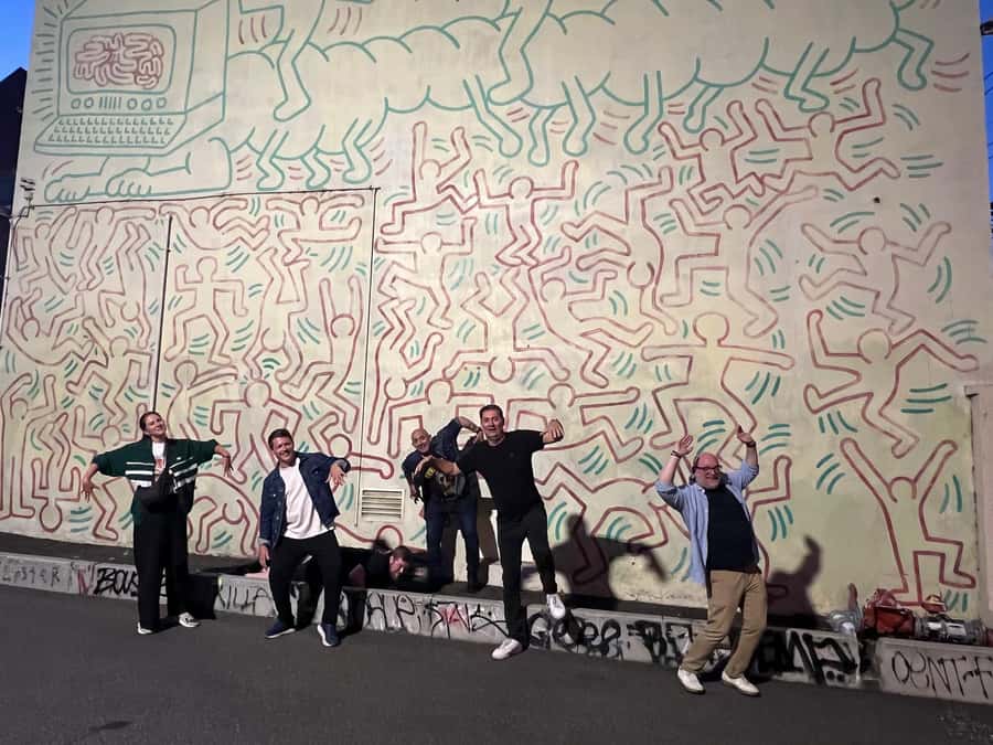 Melbourne Music Venue Pub Crawl with History + 2 Free Drinks - Starting with a pot at Lulie Tavern