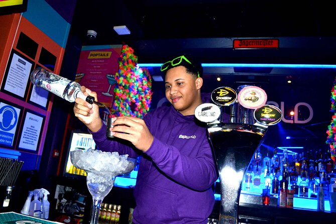 Melbourne Pub Crawl - Finishing at one of Melbourne’s clubs