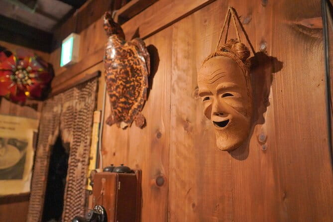 Naha Bar Hopping Tour in Okinawa - First stop: Yuraku Yokocho and the opening toast