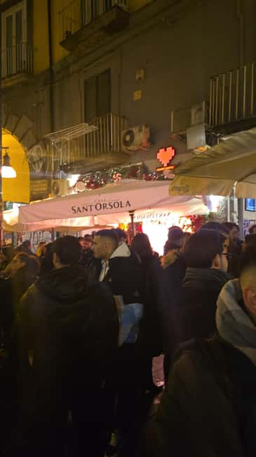 Naples Pub Crawl; from the first free Spritz to the Disco - Finishing at the club with a free shot