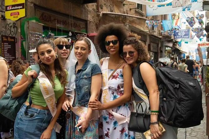 Napoli Pub Crawl in the Old Town - The guide makes or breaks the evening