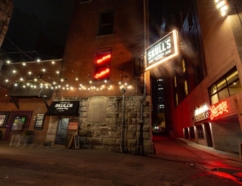 Nashville: Ghosts, Boos and Booze Haunted Pub Crawl - The Ryman Auditorium and Civil War spirits