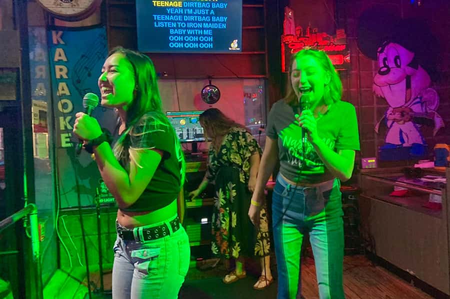 Nashville: Music City Pub Crawl - Key points to know before you book