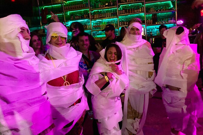 Nashville's Annual Halloween Pub Crawl - What happens during the downtown crawl