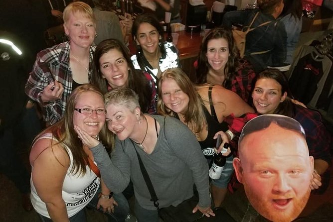 Nashville's Honky-Tonk Walking Sightseeing Pub Crawl - The Ryman Auditorium stop