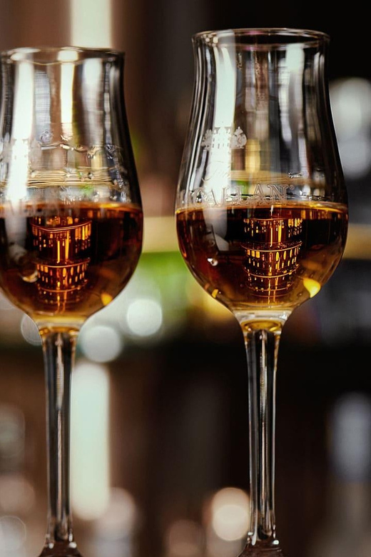 Nashville's Speakeasy Secrets: True Crime Tasting Pub Crawl - Dress, age rules, and weather