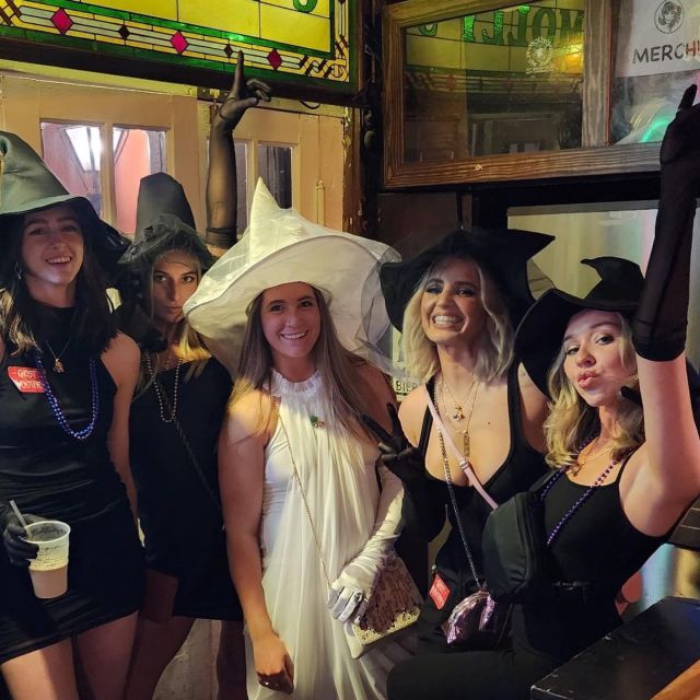 New Orleans: Ghost and Haunted Pub Crawl Tour with Free Shot - Lafitte’s Haunted Pirate Bar and the drinking stops