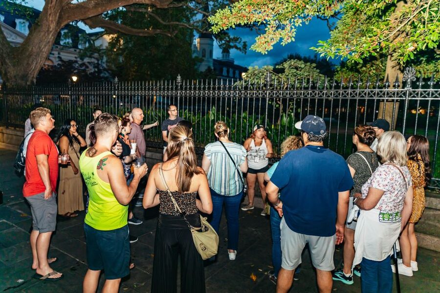 New Orleans: Haunted Pub Crawl - Crowds, Weather, and Changing Routes