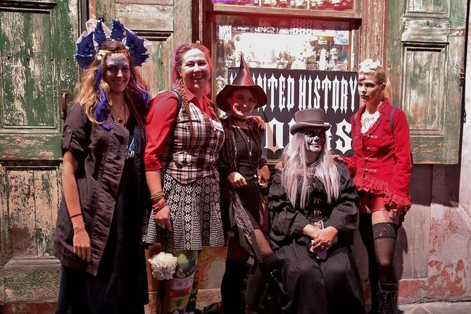 New Orleans: Haunted Pub Crawl - Lafitte’s Blacksmith Shop Bar: The Main Drinking Stop